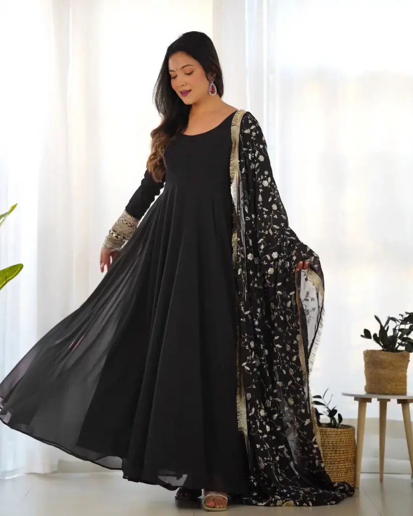 Black Bloom Anarkali