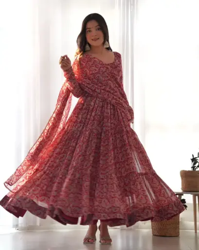 Gulnaaz Red Printed Anarkali